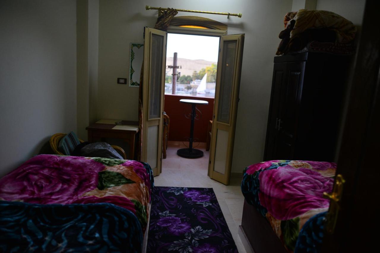 El Prince Guesthouse Aswan Bagian luar foto